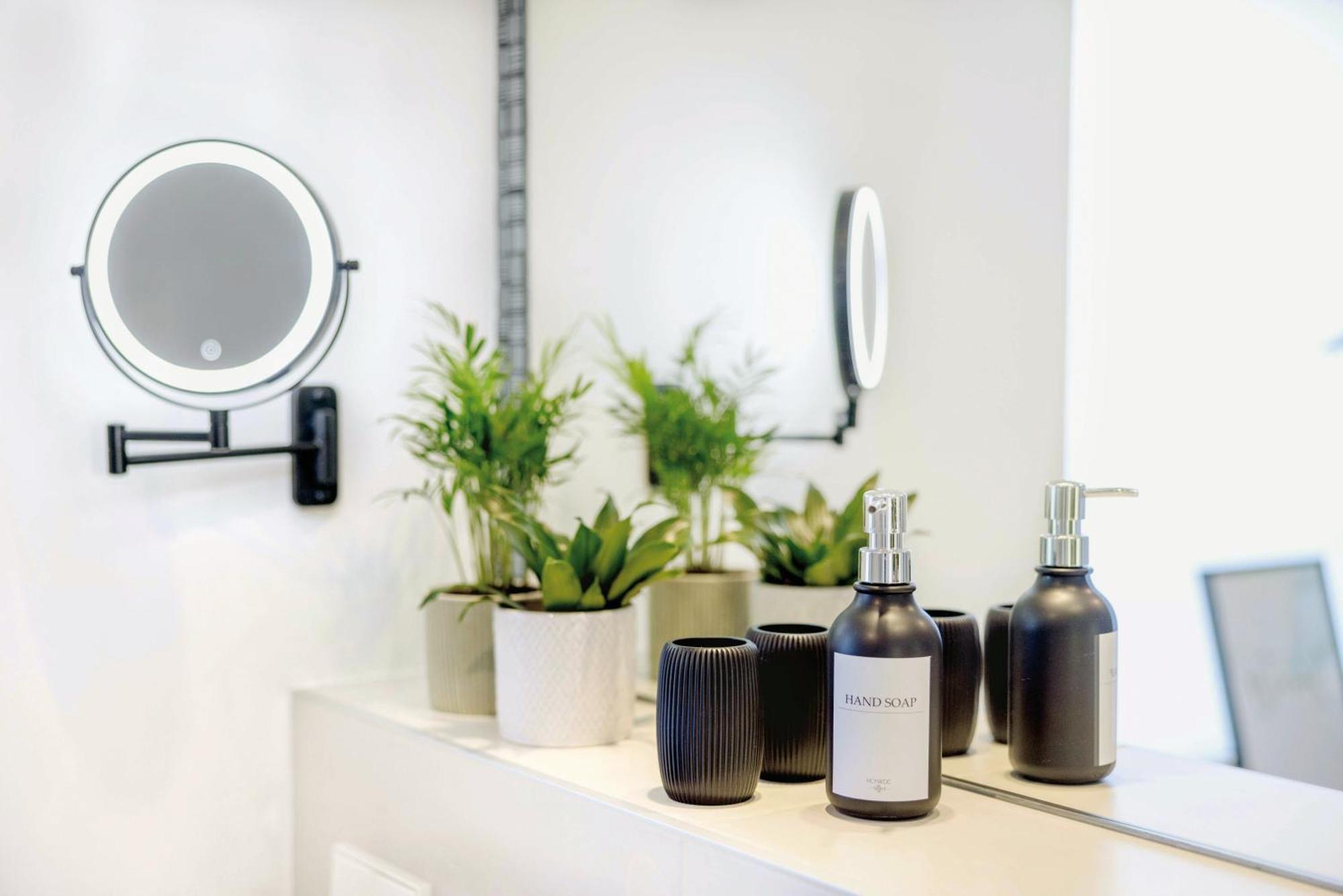 Blueberry Living - Wohlfuehl-apartment Starnberger See, Design, Sport & *