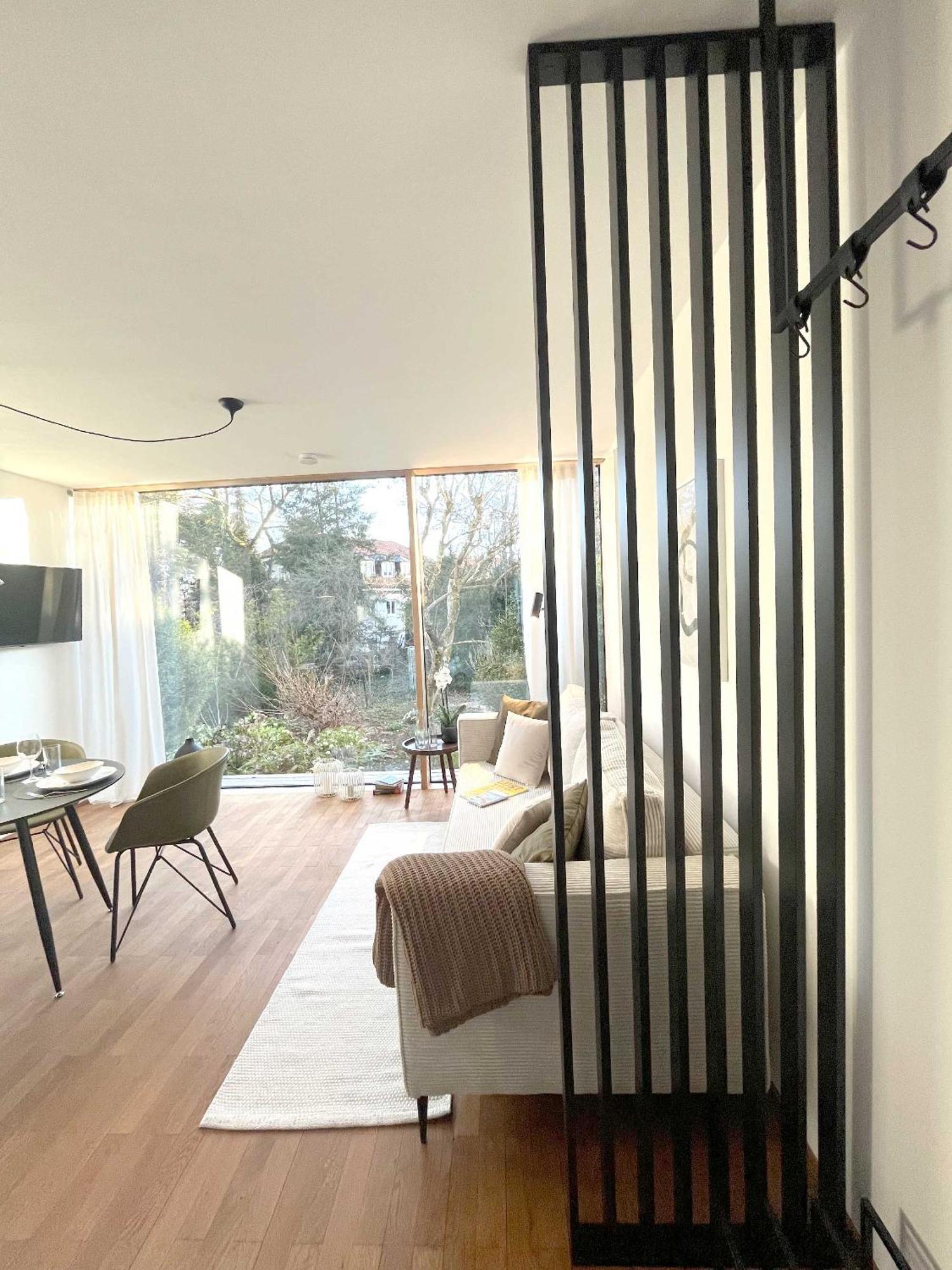 Blueberry Living - Wohlfuehl-apartment Starnberger See, Design, Sport & Apartment
